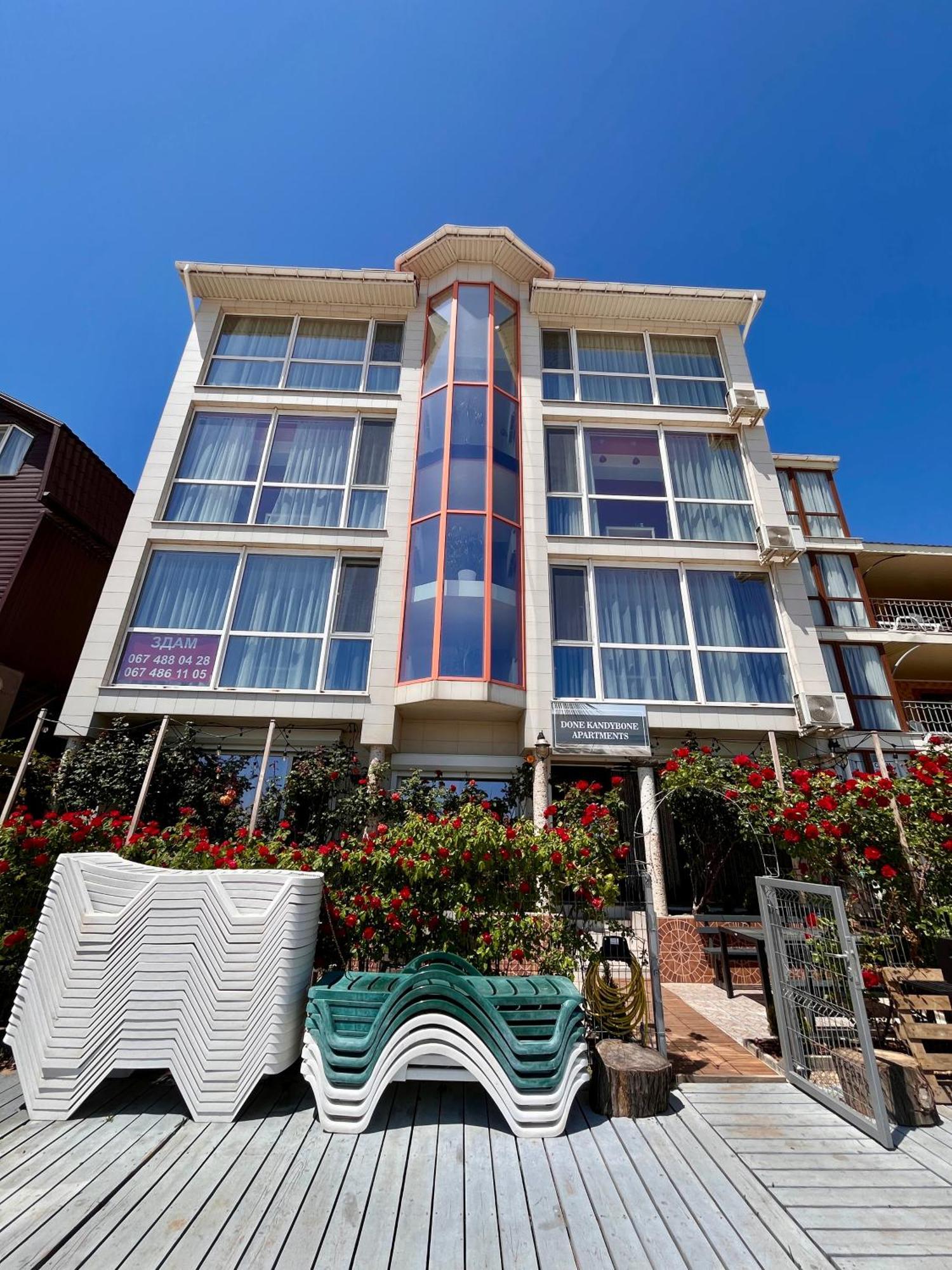 Done Kandybone Apartments Burlach'ya Balka Exterior foto